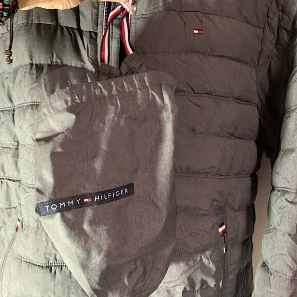 Tommy Hilfiger Puffer  Men Jacket Size M - Picture 8 of 10